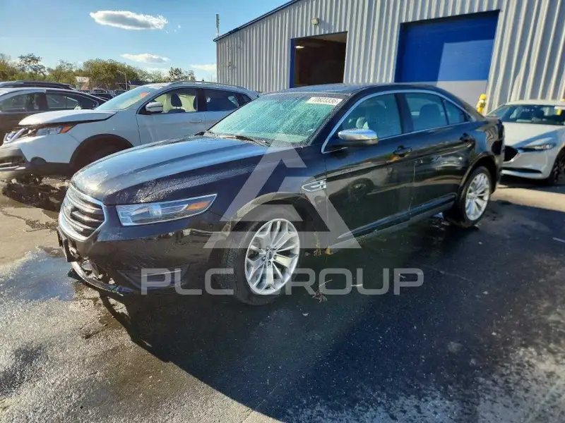 2015 Ford TAURUS photo