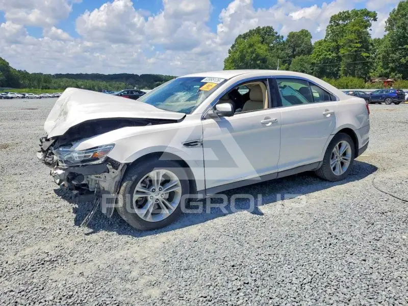 2015 Ford TAURUS фото