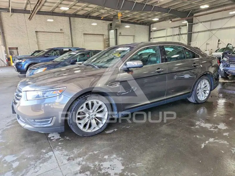 2015 Ford TAURUS photo