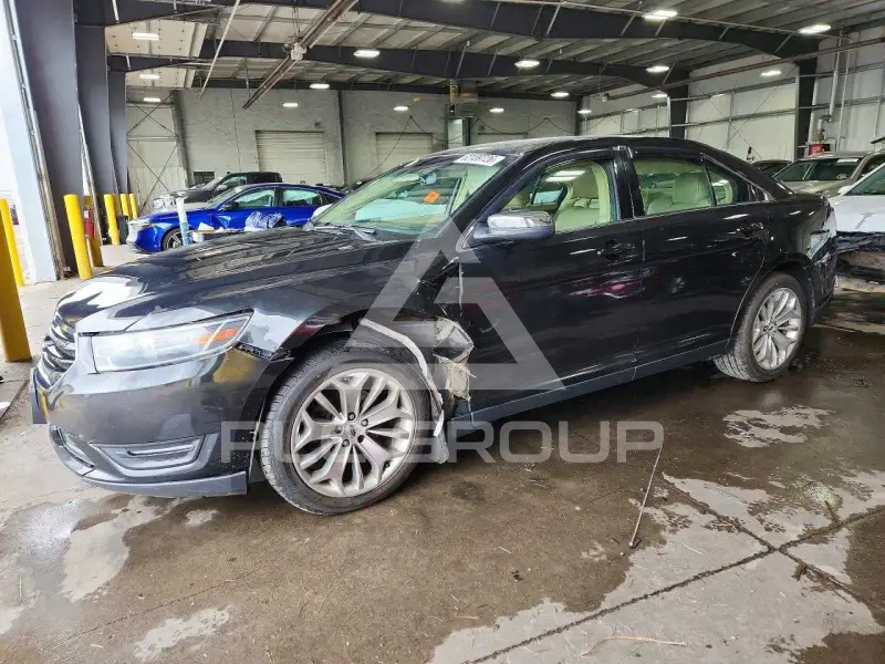 2015 Ford TAURUS фото