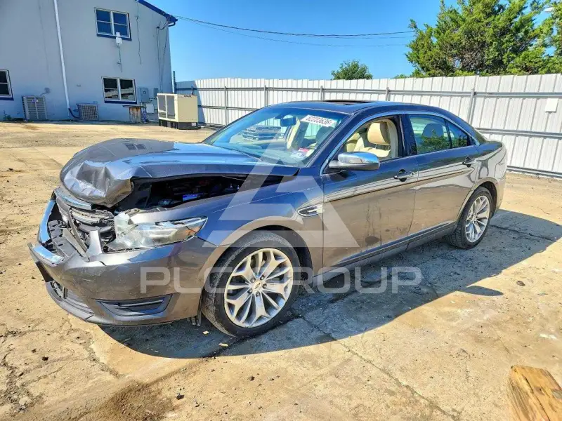 2015 Ford TAURUS фото