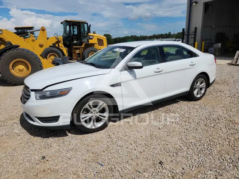 2015 Ford TAURUS фото