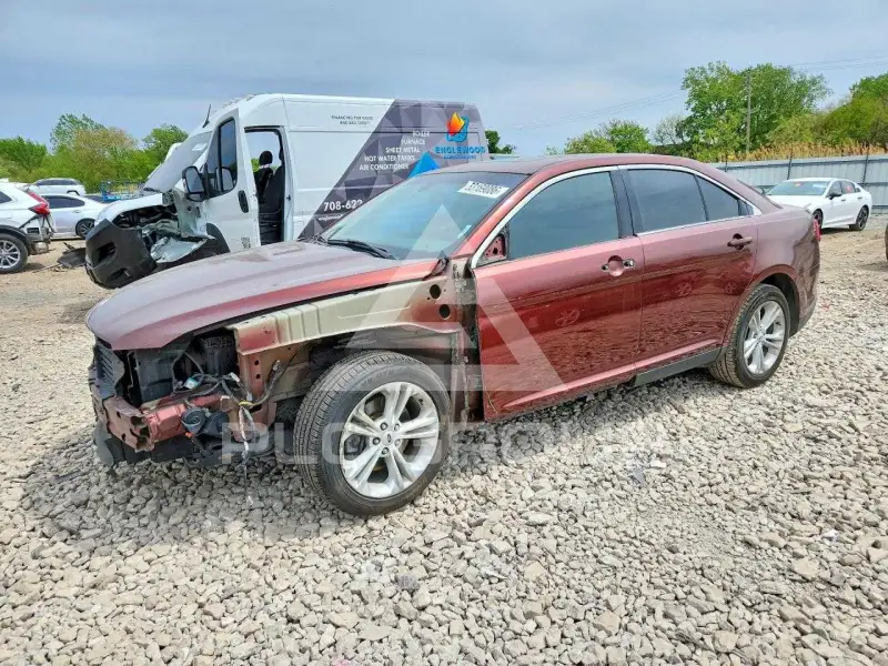 2015 Ford TAURUS фото