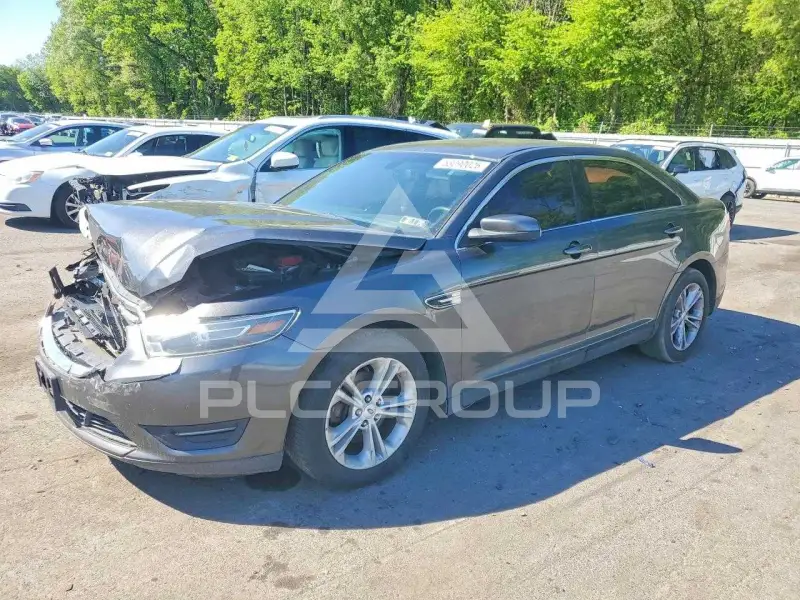 2015 Ford TAURUS фото