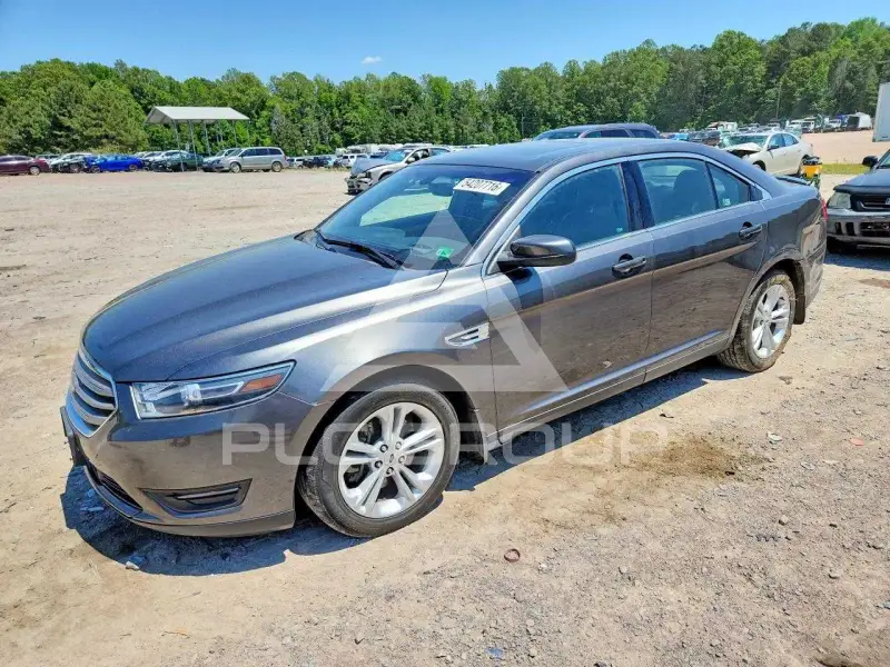 2015 Ford TAURUS photo