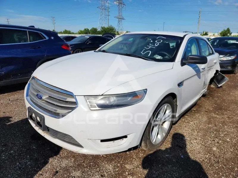 2015 Ford TAURUS photo