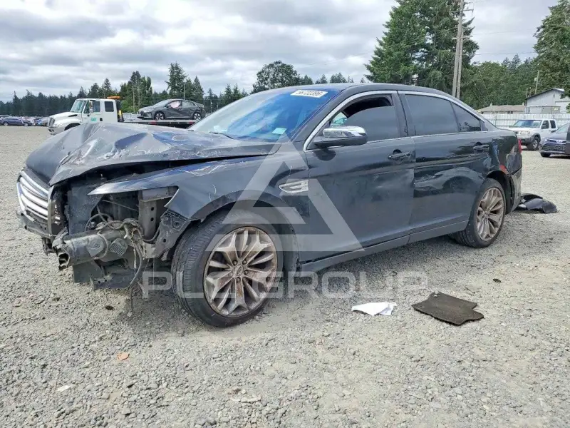2015 Ford TAURUS photo