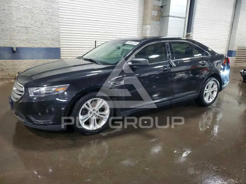 2015 Ford TAURUS фото