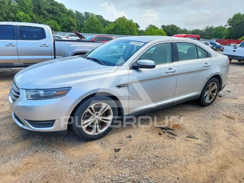 2015 Ford TAURUS фото