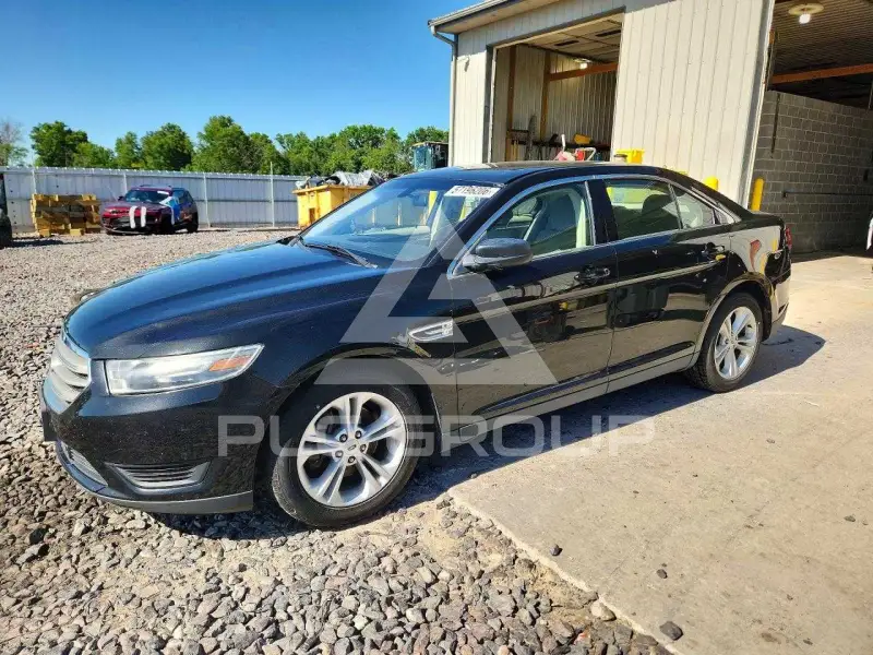 2015 Ford TAURUS photo