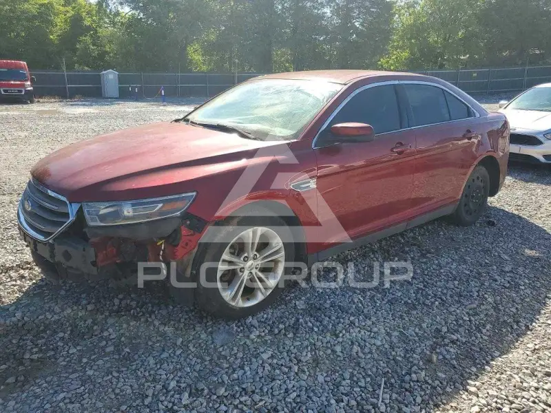 2015 Ford TAURUS photo