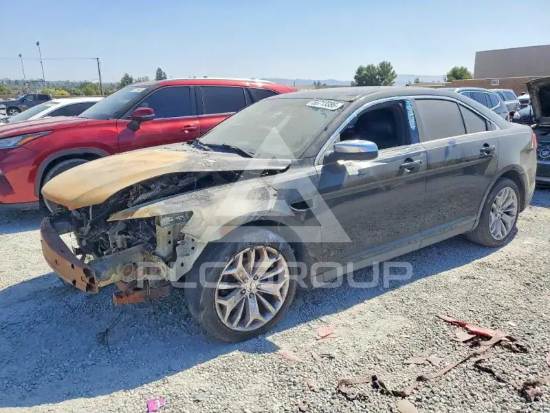 2015 Ford TAURUS фото
