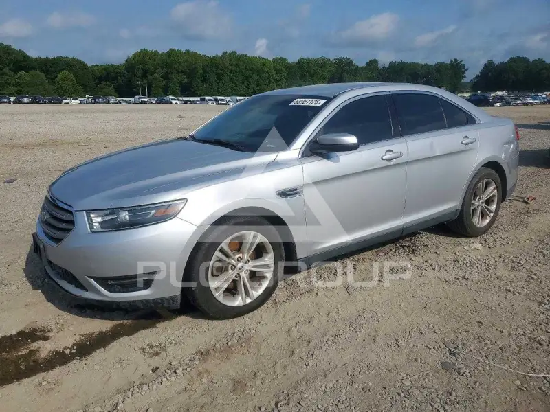 2015 Ford TAURUS фото