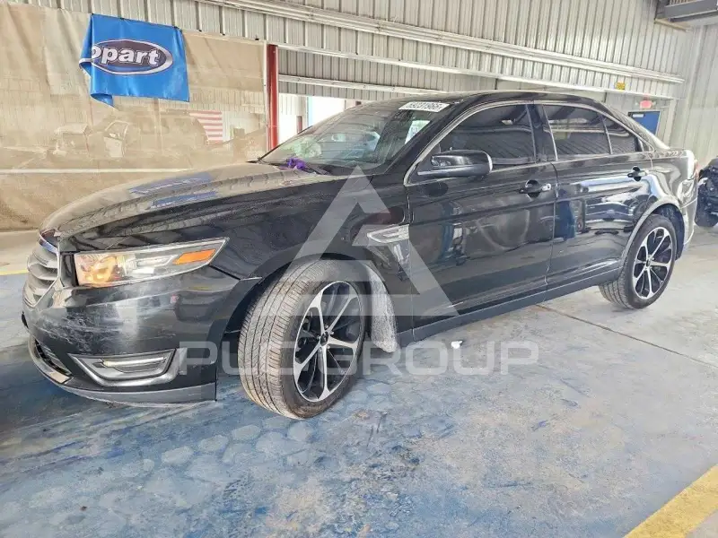 2015 Ford TAURUS фото