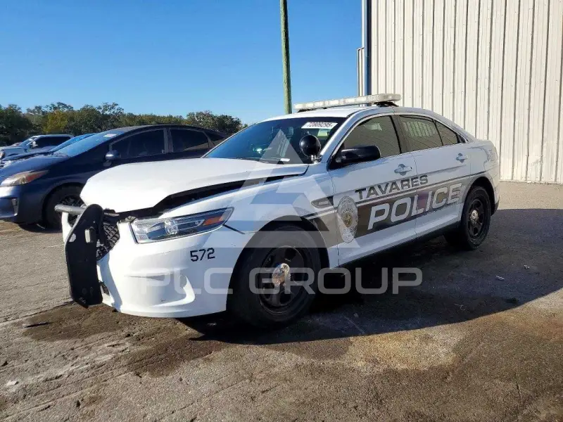 2015 Ford TAURUS фото