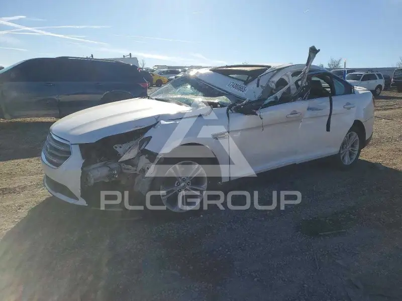 2015 Ford TAURUS фото