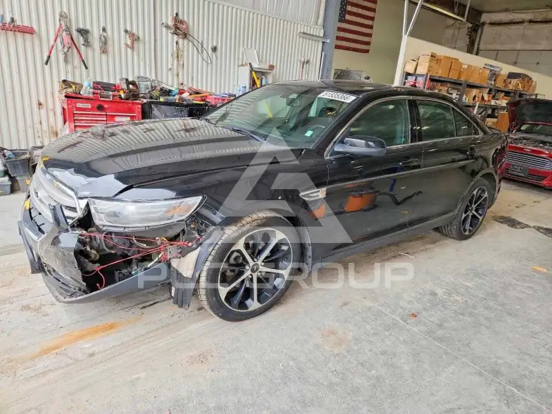 2015 Ford TAURUS photo