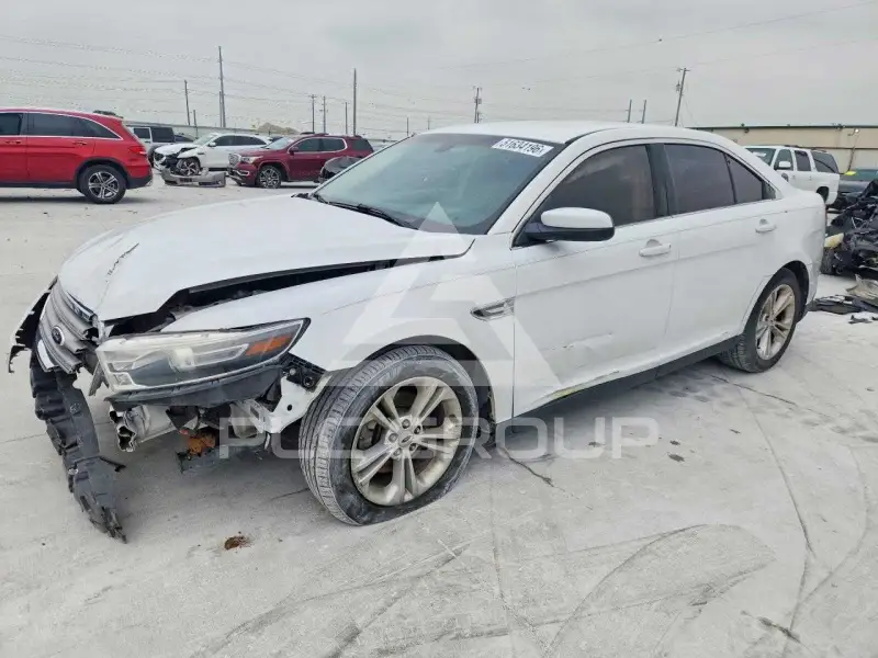 2015 Ford TAURUS photo