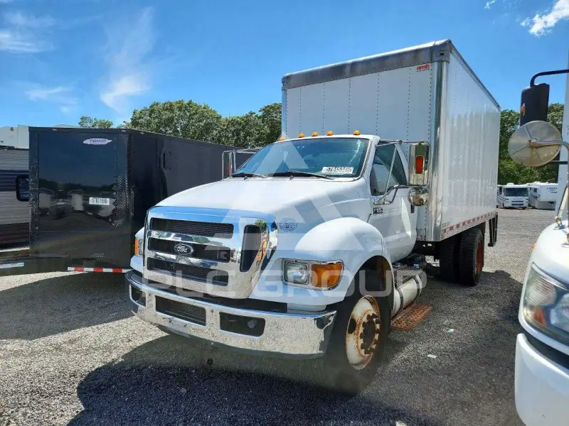 2015 Ford F-650 фото