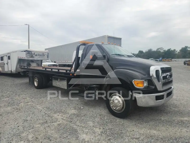 2015 Ford F-650 photo