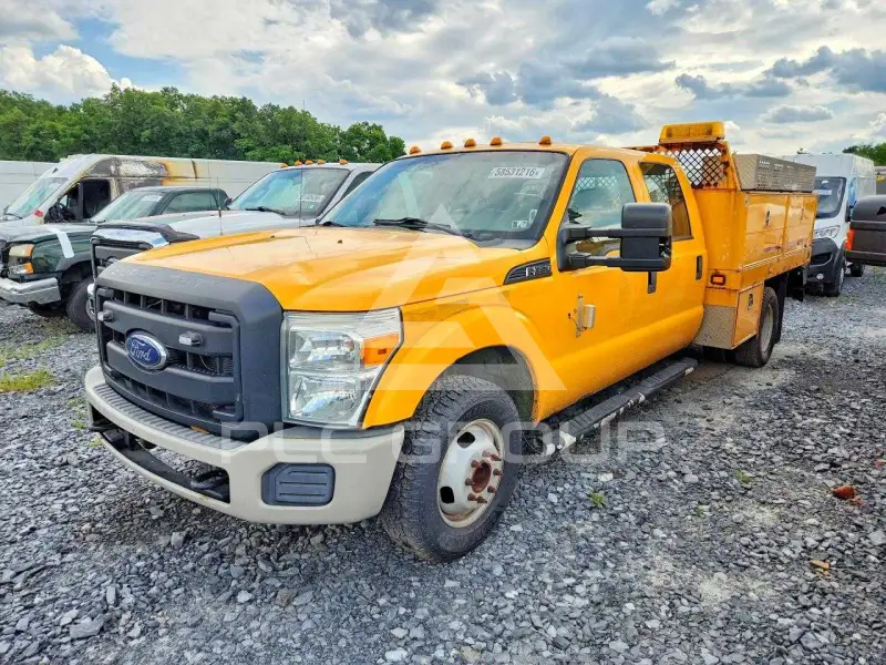 2015 Ford F-350 photo