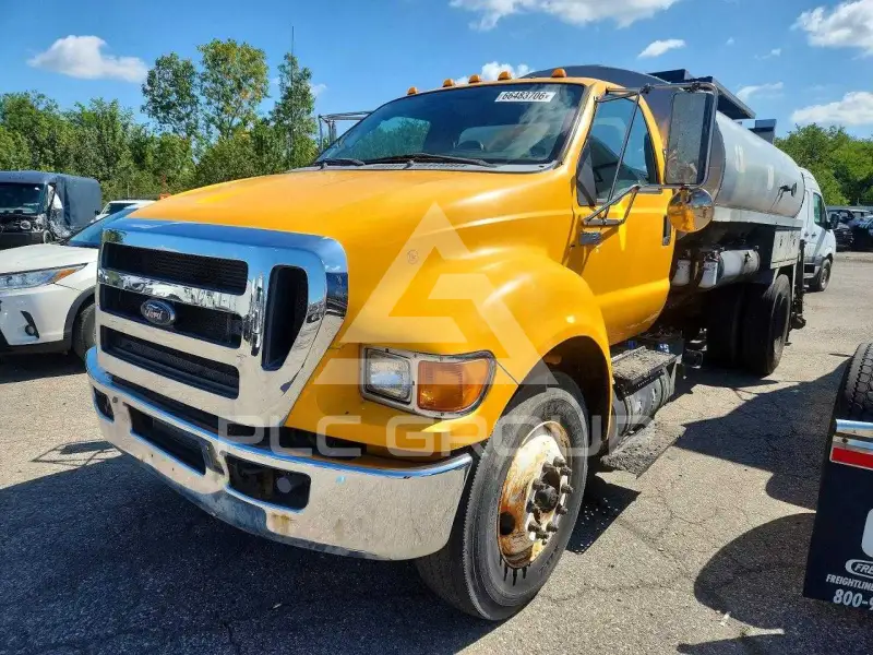 2015 Ford F-750 фото