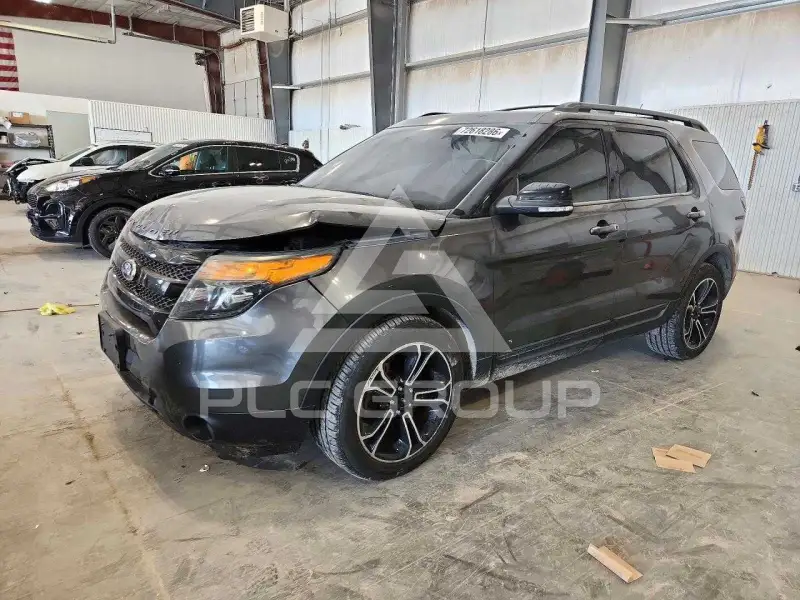 2015 Ford EXPLORER фото