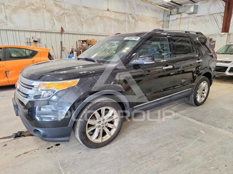 2015 Ford EXPLORER фото