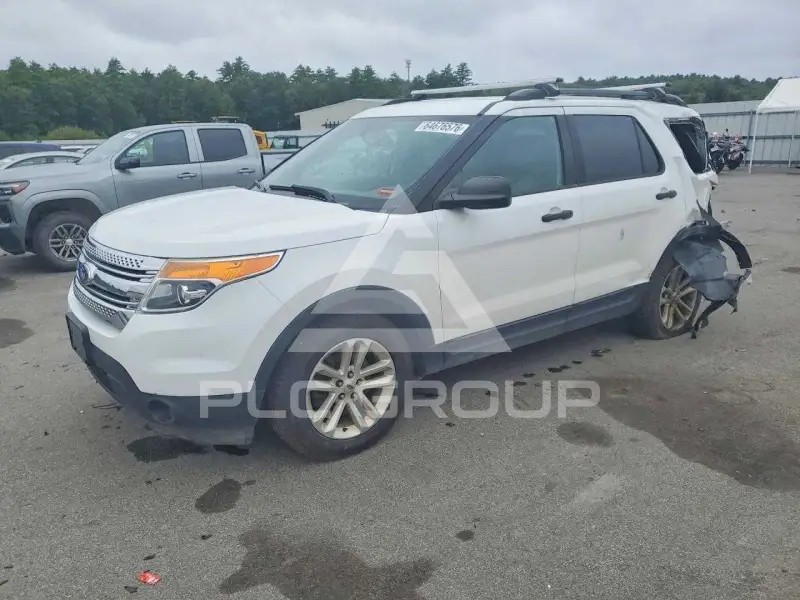 2015 Ford EXPLORER фото