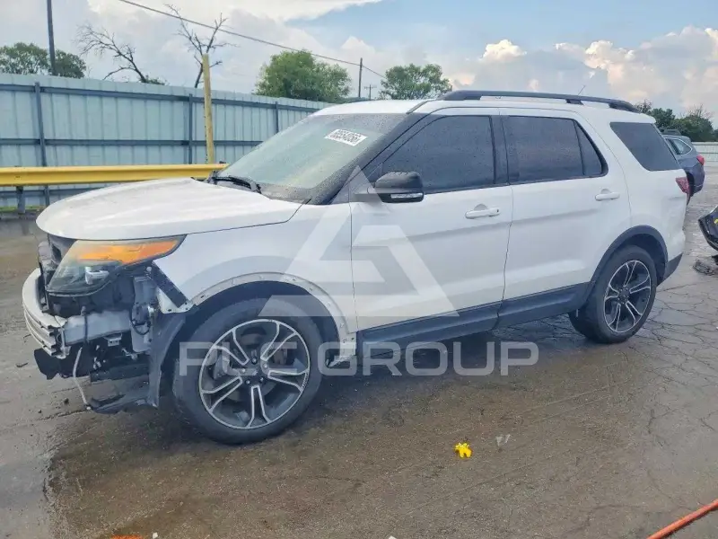 2015 Ford EXPLORER фото