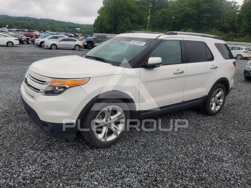 2015 Ford EXPLORER фото