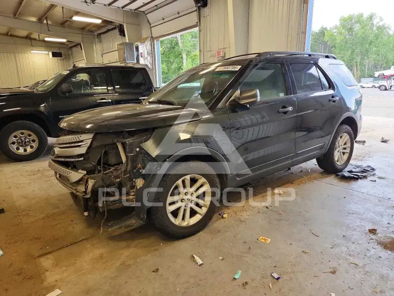 2015 Ford EXPLORER фото