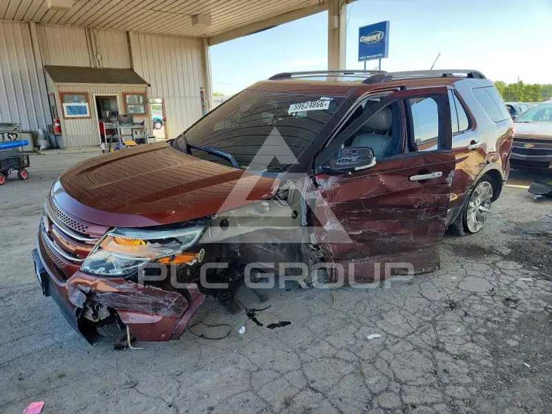 2015 Ford EXPLORER photo