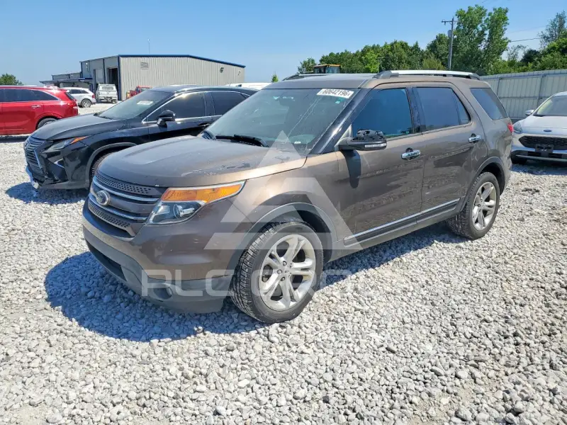 2015 Ford EXPLORER фото