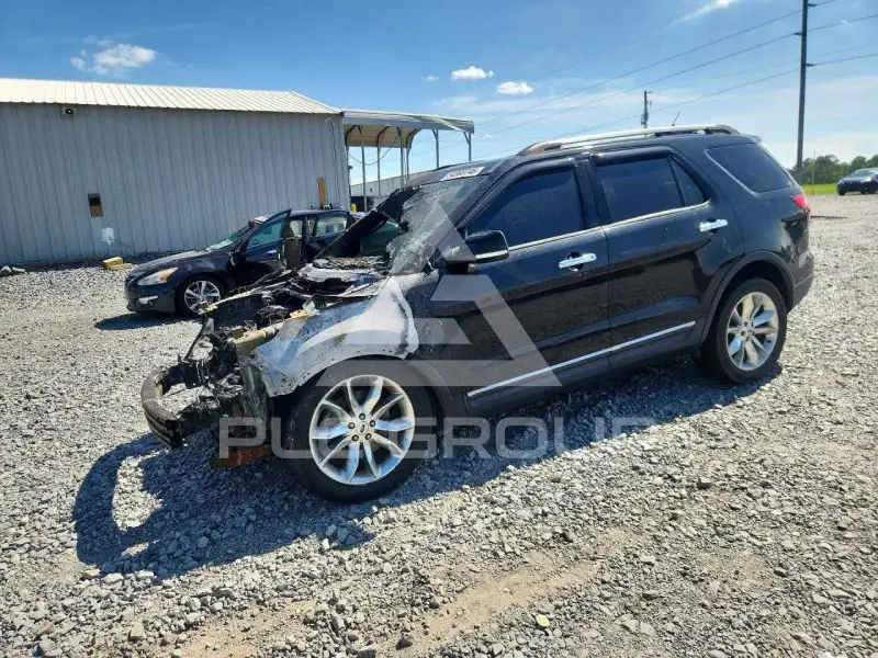 2015 Ford EXPLORER photo