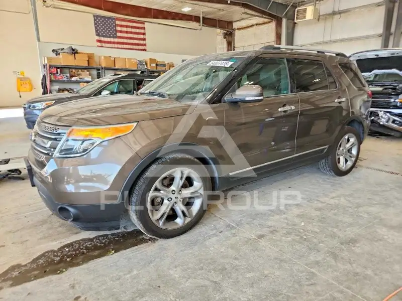 2015 Ford EXPLORER фото