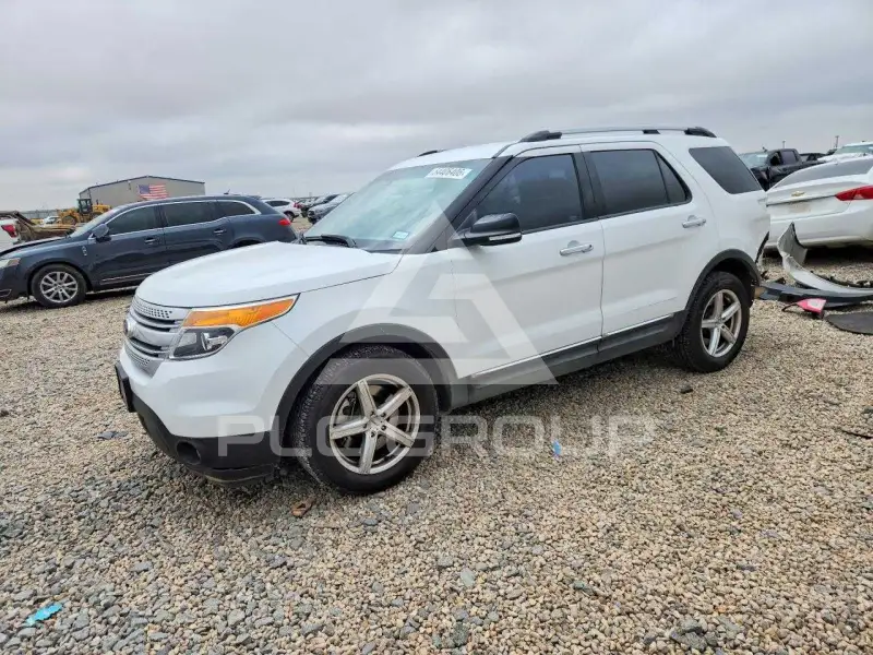 2015 Ford EXPLORER фото