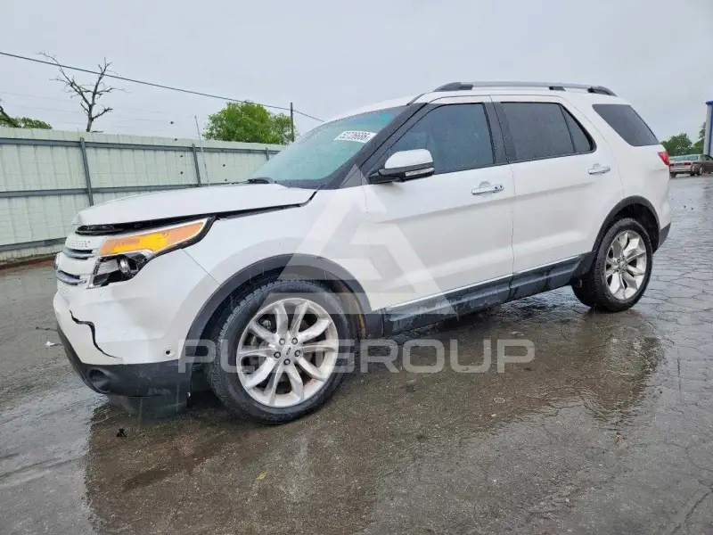 2015 Ford EXPLORER фото