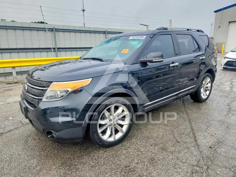 2015 Ford EXPLORER фото