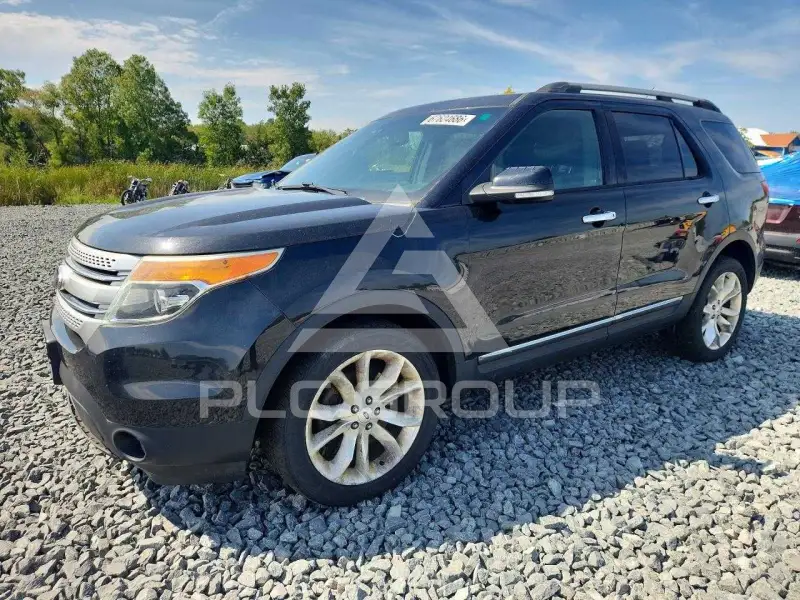 2015 Ford EXPLORER фото