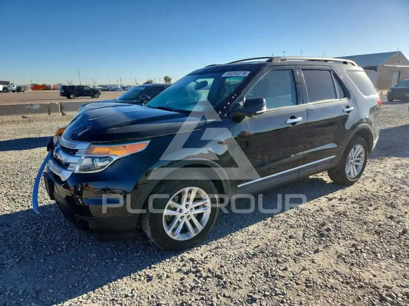2015 Ford EXPLORER фото