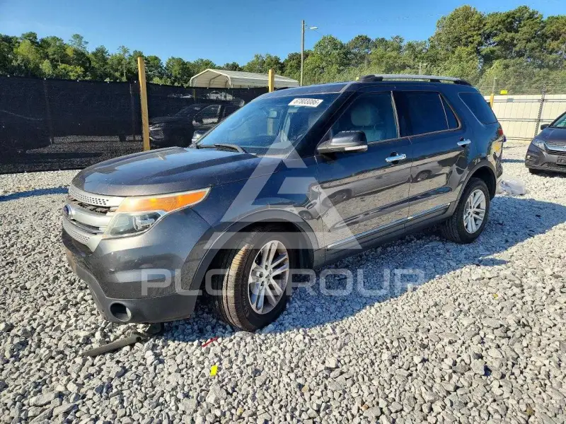 2015 Ford EXPLORER фото