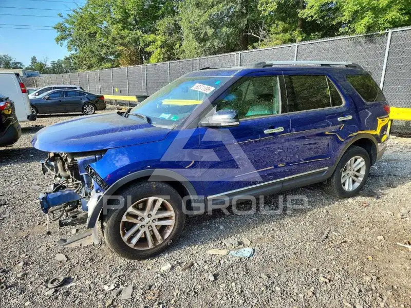 2015 Ford EXPLORER фото