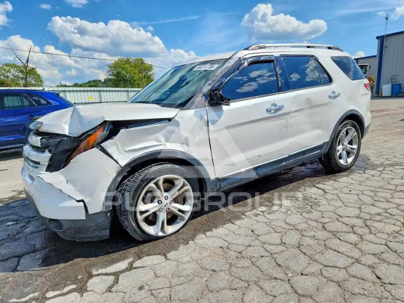 2015 Ford EXPLORER фото
