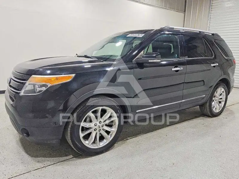 2015 Ford EXPLORER photo