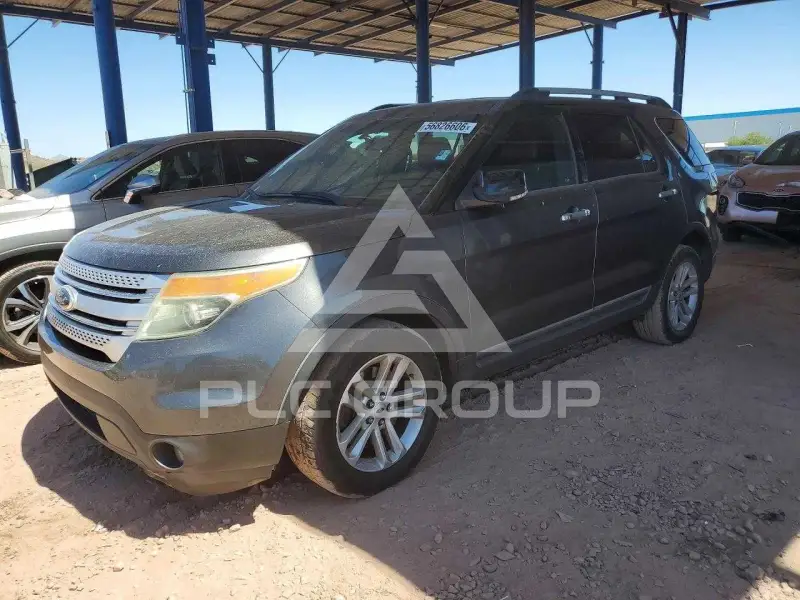 2015 Ford EXPLORER фото