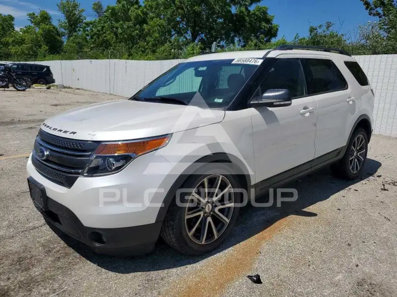 2015 Ford EXPLORER фото