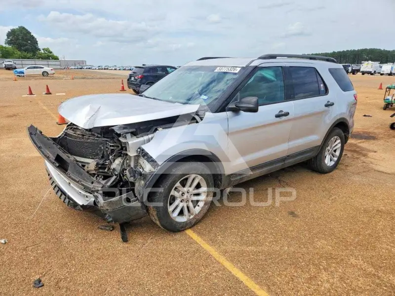 2015 Ford EXPLORER фото