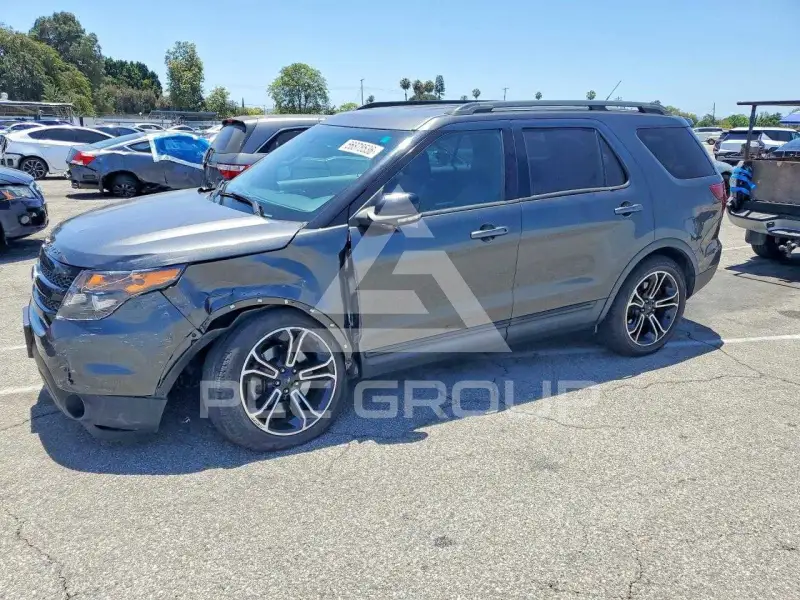 2015 Ford EXPLORER фото