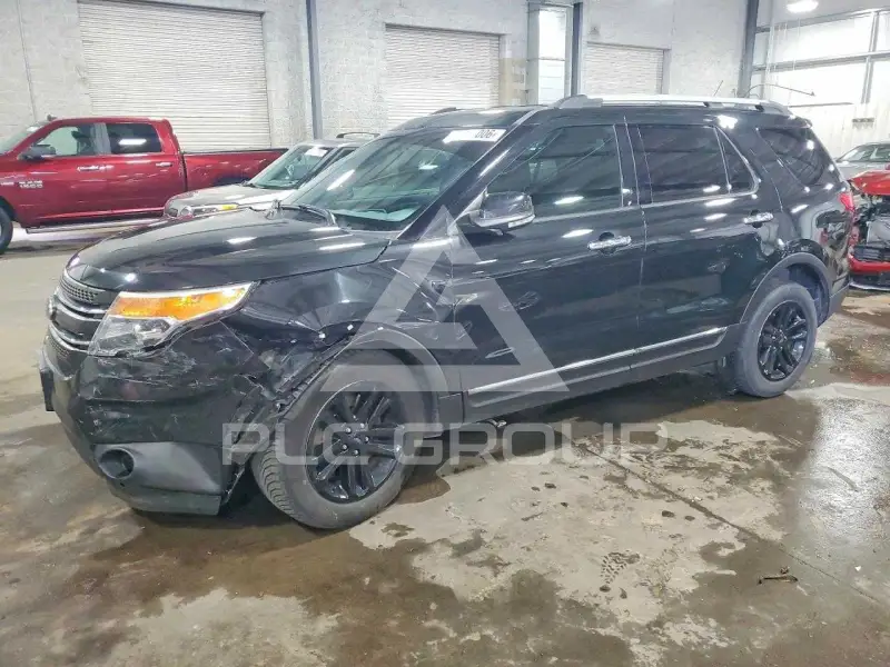 2015 Ford EXPLORER фото